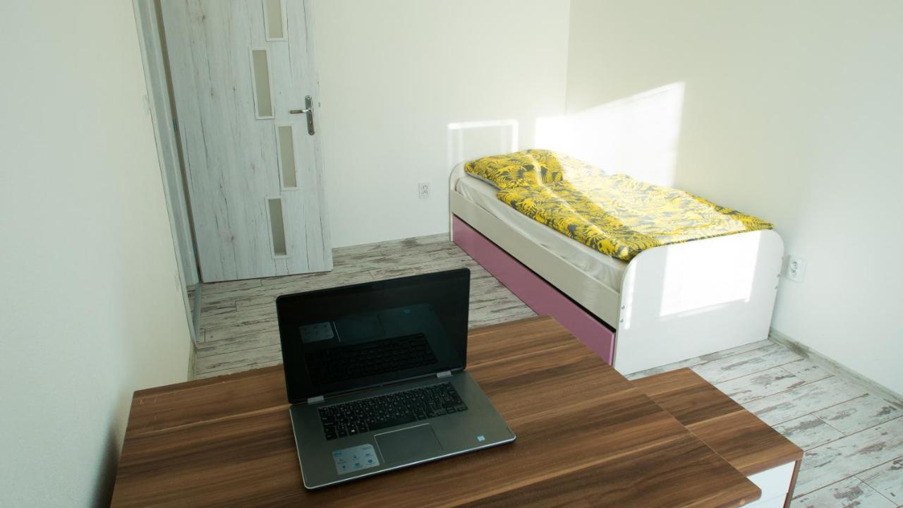 Royal House Trencin Villa Luaran gambar