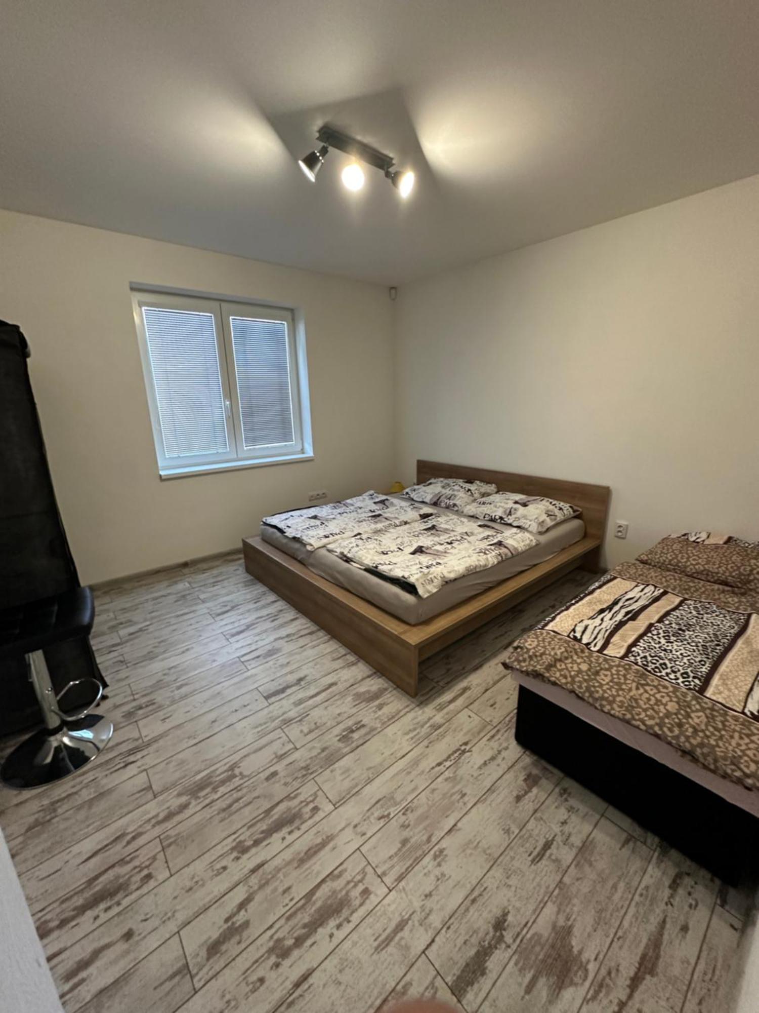 Royal House Trencin Villa Luaran gambar