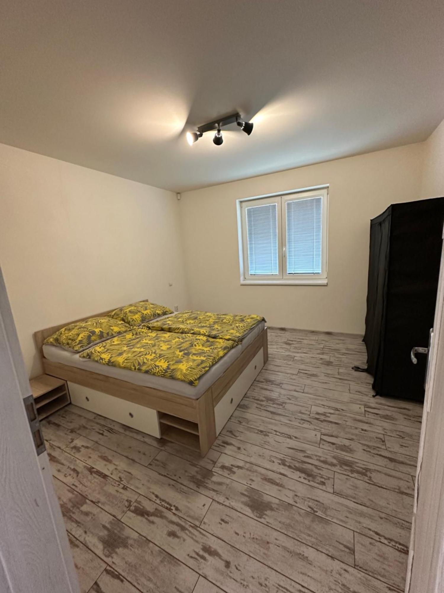 Royal House Trencin Villa Luaran gambar